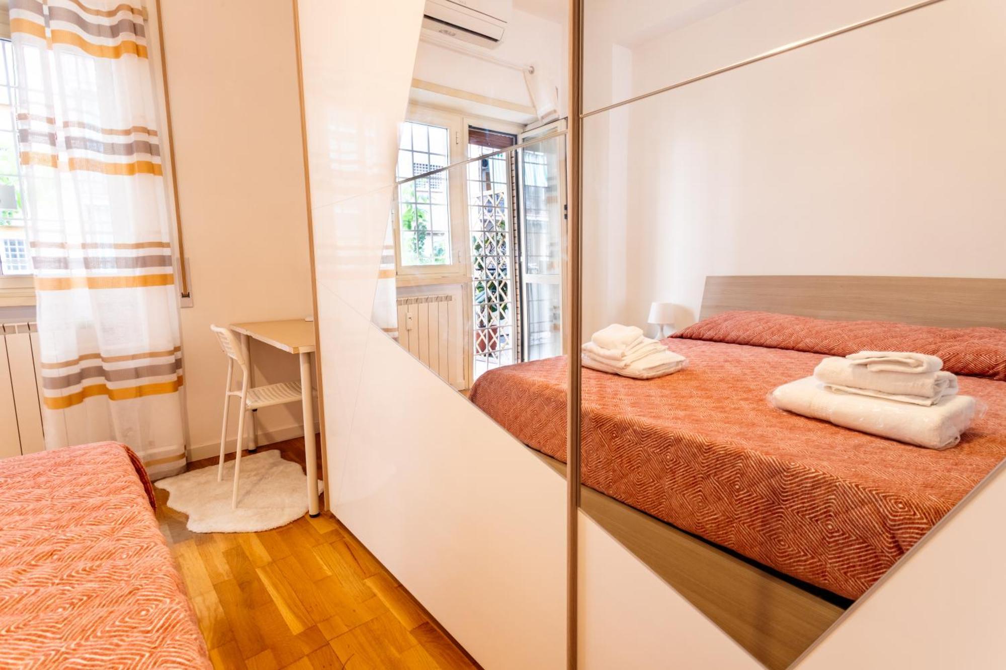 "Marconi Apt With Terrace" 30 Min From Colosseo Zewnętrze zdjęcie